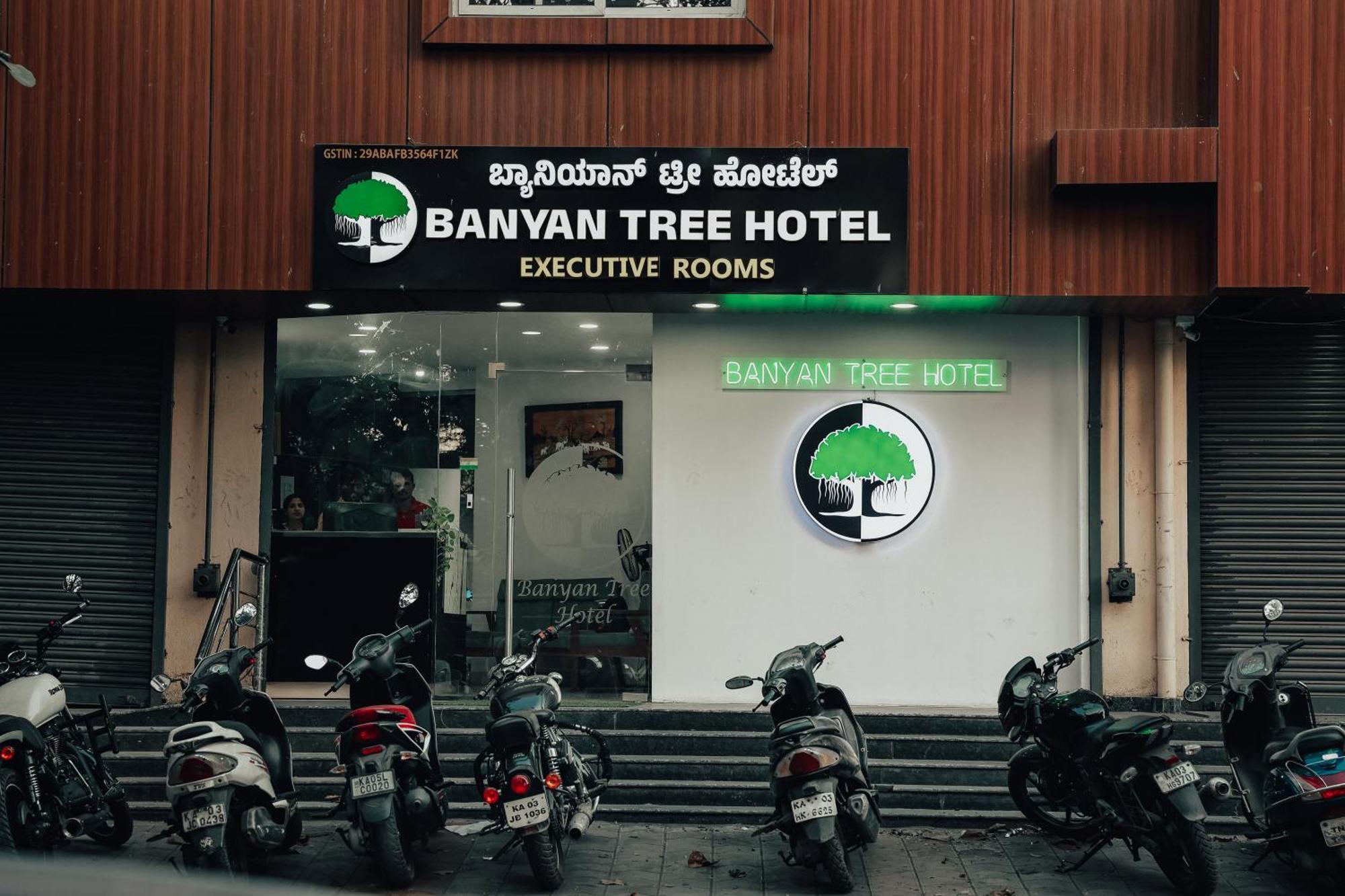Banyan Tree Hotel Bangalore Exterior photo